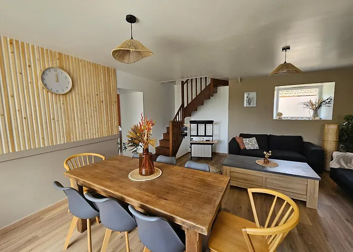 Nos Jours Heureux - L'escapade, Casa de Férias *