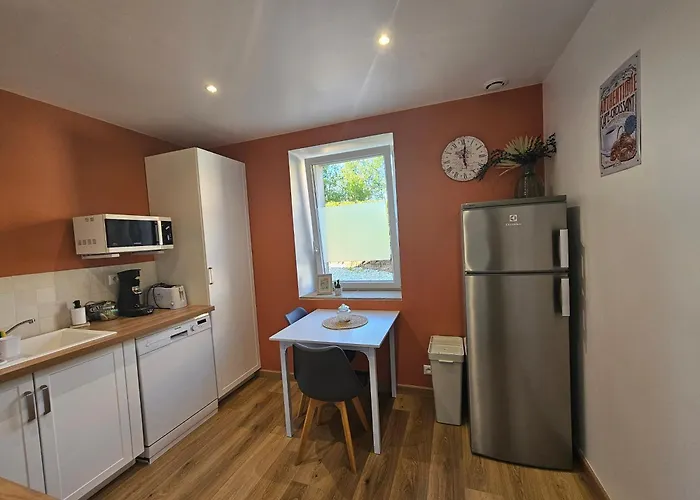 Σπίτι διακοπών Nos Jours Heureux - L'escapade, Etienville